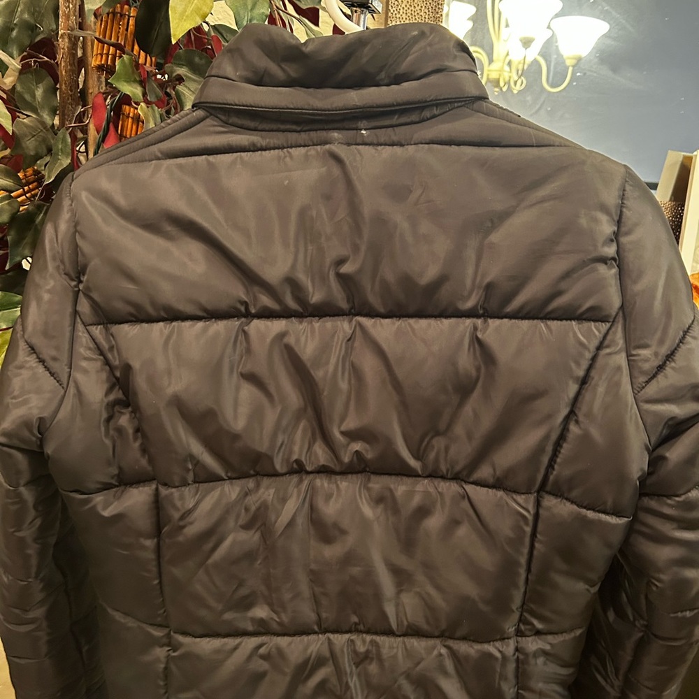 Michael Kors puffer jacket - Picture 8 of 9